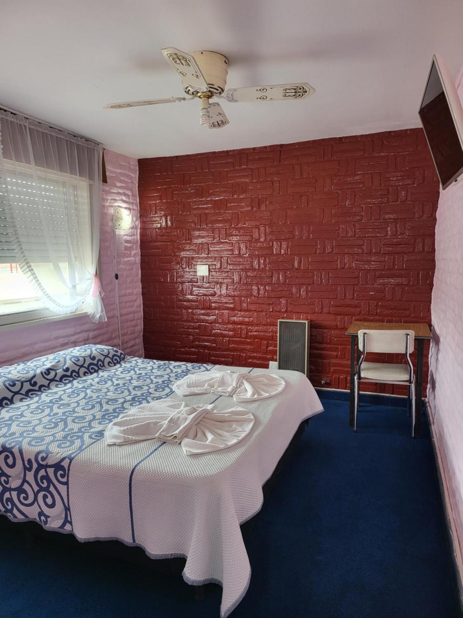 Hotel Car Mar Mina Clavero Bagian luar foto